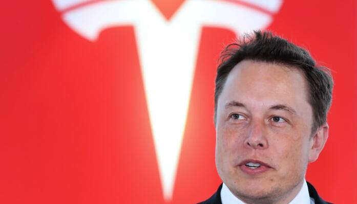 ��¡����˹�ˣ�Elon Musk��Ǵ����ŷ  �����ڵ¹�������Ӣ�������µ���˹������