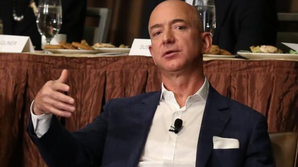 ����ѷ��΢���ھ����ƺ�ͬ�л�á����Ե�ƫ����