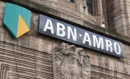 �����������У���Ԫ�Ҽ�ԪUSD/CAD���������ϰ������1.30�·�