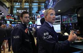 ŦԼ���������ָ2��4������  ����ѷ��2.27% ��ֵ��1������Ԫ