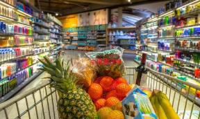 ������Ʒ�ڻ����̣�����ʯ����4.22%