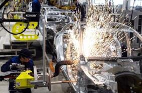 �¹�3����������������ָ��С���½�