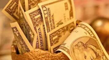 �����е����ļ��Ⱦ�����4.104��Ԫ ͬ����78.4%