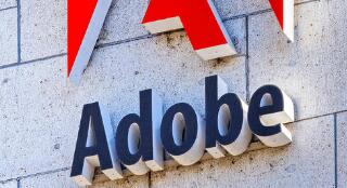 Adobe��һ�Ƽ�������9.55����Ԫ Ӫ�մ�����ʷ��¼