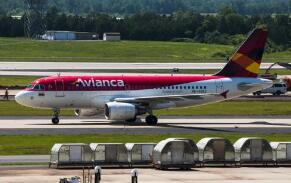 ���ױ�����ʱ�ر����б߾� ּ�ڶ�����������