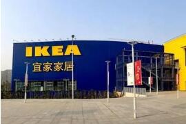 �˼ҽ���ʱ�ر���ŷ�޺ͱ������̵�