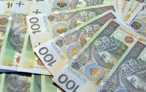 ��������ָ��0.83%  ��ɫ�ҵ硢���ֻ��ҵȰ������