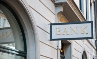 �Ϸ����ڵ��Ĵ��µ���׼����