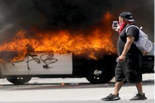 ���ͻ���� ��ɼ���г�Ҫ�����������