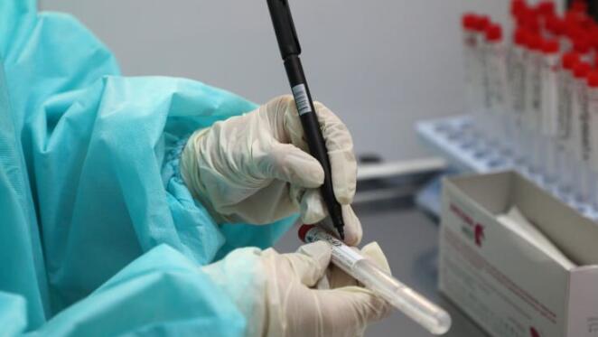 �ٴ�������ʾ��̴��������ɿɼ���Covid-19������