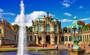 �¹�����������ʽ�����ܼ�250��ŷԪ����С��ҵ������Ԯ��