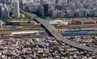 �Ϸ�����1945��������ľ���˥��