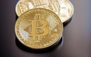 8��28��ŦԼβ�̣�CME���ر��ڻ�BTC������Լ��2.34%