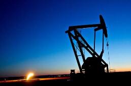 ʯ�ͽ���ԱΪ�ͼ۽�һ������׼��