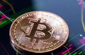 9��25��ŦԼβ�̣�CME���ر��ڻ�BTC������Լ��0.93%