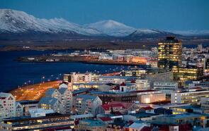 ������������ڻ���ǩ��ٽ��ɳ�����չЭ��