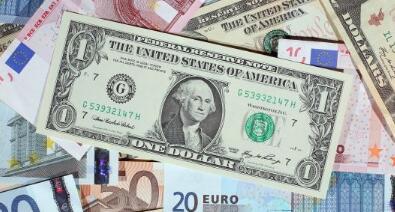 �밶����ң�CNH������Ԫ����345��