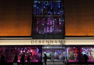 Ӣ������ҵ����Ʒ��һ�����Ⱥ󵹱� 25000��Ա��ǰ;δ��