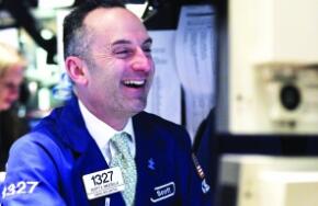 ����12��2���ǵ���һ  ����500ָ������ʷ�¸�