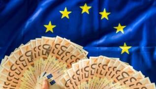 ŷԪ�������ĸ���ͨ�͸�����