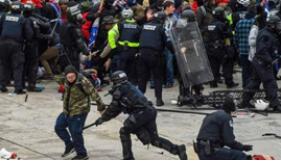 ��ʾ���߳��������������4������