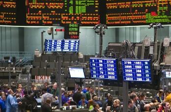 ŷ�޹��������µ�0.6%�����κ���������µ�2.5%���