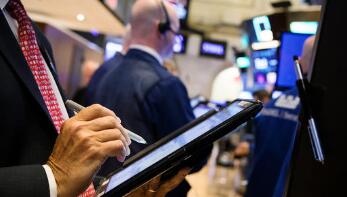 �ͷ��ء����ؽ��ס�������127����Ԫ��������ֻ��Ʊ