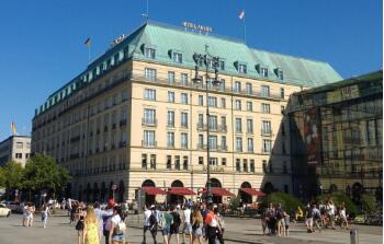 �¹��ķ�֮һ�ľƵ����ٵ���