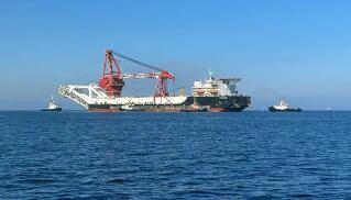 �ݵǽ�ֹͣ�ԡ���Ϫ-2����Ŀ���Ʋ� �ƴ˾ٽ�����ŷ�޵Ĺ�ϵ