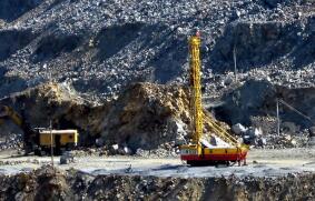 �귢��10��ǧ��ʱ ȫ���׸�½������ģ�黯С������һ�ſ�������