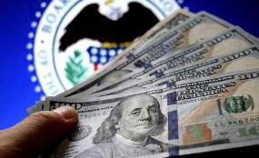 �г�����ծ�������µ�������10���ڻ�׼��ծ�����ʵ�1.50������