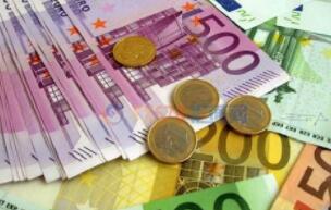 �������ӹɶ������ֶ������ϼƼ��ֲ���16.74%�ɷ�