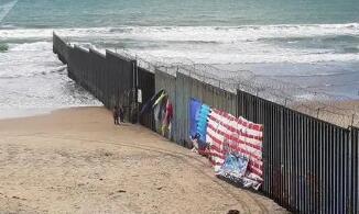 ��������11�·ſ��Ӽ�ī����ˮ½�ڰ��뾳����