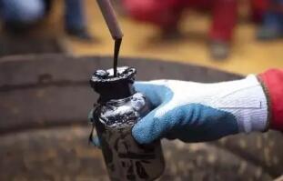 11��8������WTIԭ���ڻ�����0.8%  ��11�³��������ˮƽ