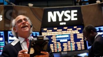 11��8�������ո�  ����500ָ��������ʷ�¸� �����������