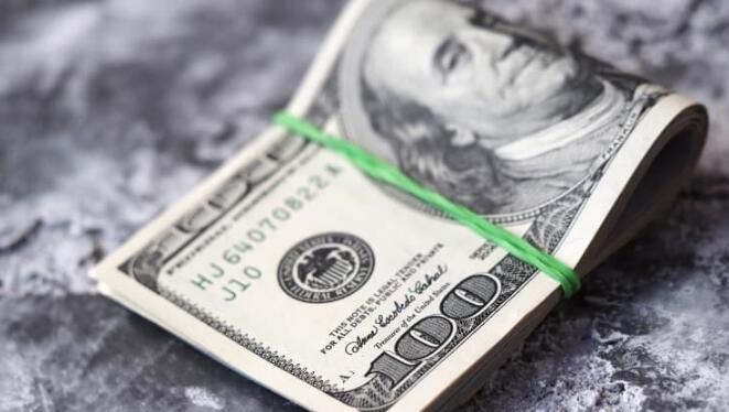 ��ծ������ȫ�����ǣ�����10���ڻ�׼��ծ��������10.76������