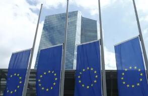 ŷ�����н�һ��������ծ��ģ