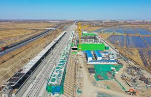 ǰ������������ҵʵ��Ӫҵ����5.7����Ԫ