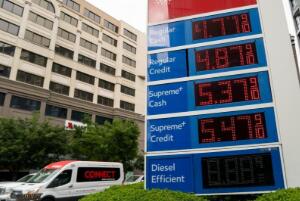 ����4��CPIͬ���Ƿ�΢�����Դ��ڸ�λ