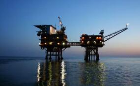 6��6������WTIԭ���ڻ��µ�0.3%��������ԭ���µ�0.1%