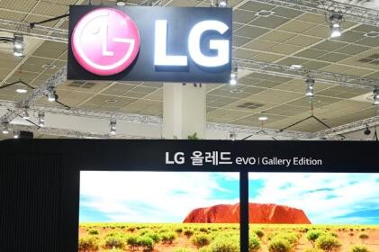 LG���ӵ�����Ӫҵ����ͬ����25% ���۶�¸�