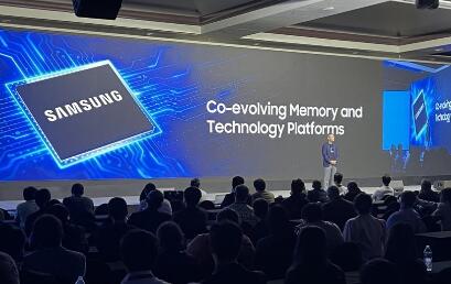 ���ǵ��ӵ�����Ӫҵ����ͬ�ȼ�31.7%