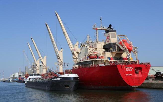 ����ʹ��������ӣ����޵ĺ���ɢ���˼�ָ���߸�