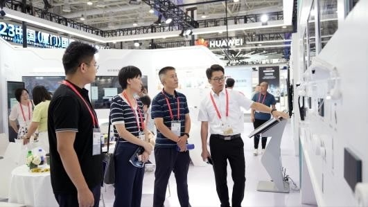 ӵȫδӪƽ̨й()ʾƼչ