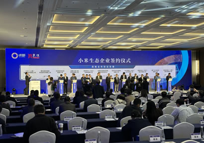 �������У���ʵ�ں��µĲ�ҵ����̽��