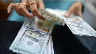 10���ڷ�ծ��������3.3������