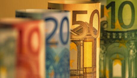 10����Ӣծ����������3.5������